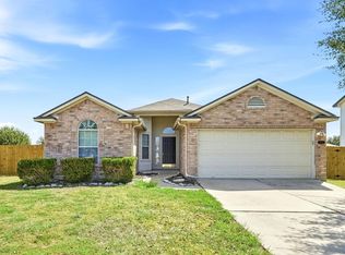 100 Lightfoot Ct, Hutto, TX 78634