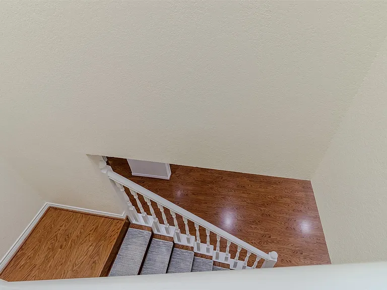 4520 Glenwick Ln — Photo 7