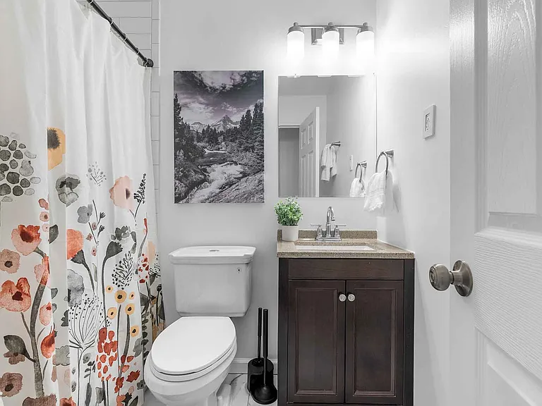 2633 Garham Dr — Photo 21