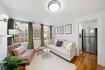 102 Revere St #3 — Photo 2