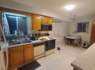 1408 Iowa St #1, Midland, MI 48642