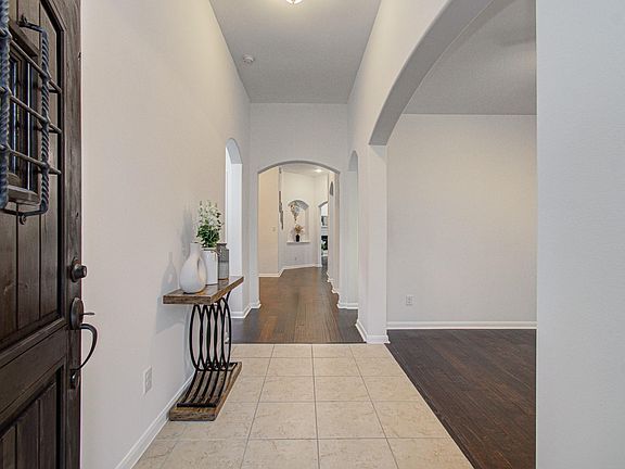 4th image of 20403 Corbin Creek Dr
