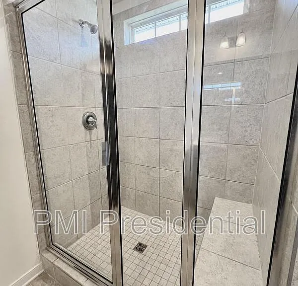 15606 Wolfboro Rd — Photo 10