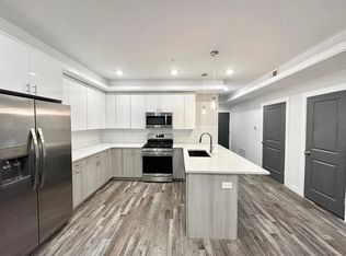 1421 N Franklin St #1, Philadelphia, PA 19122