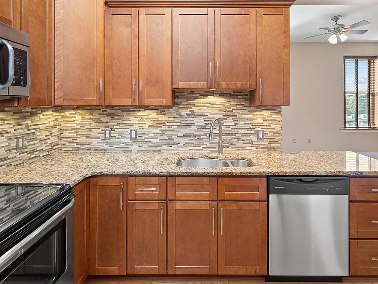 264 S Main St #403 — Photo 10