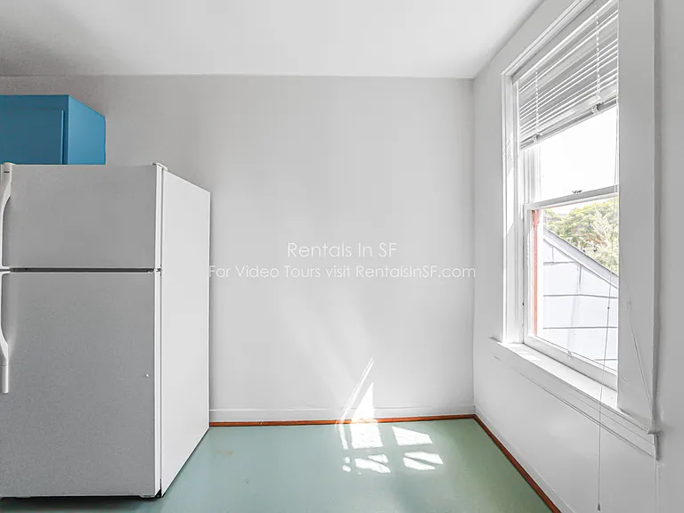 216 Hoffman Ave — Photo 10