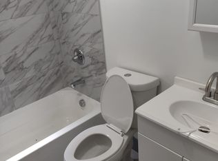 225 Alexander St #1R, Newark, NJ 07106