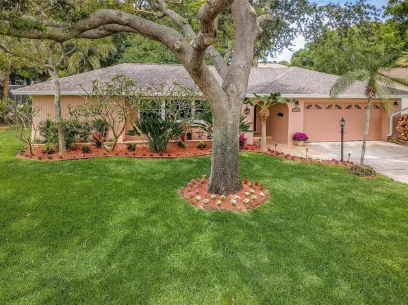 7658 133rd St, Seminole, FL 33776