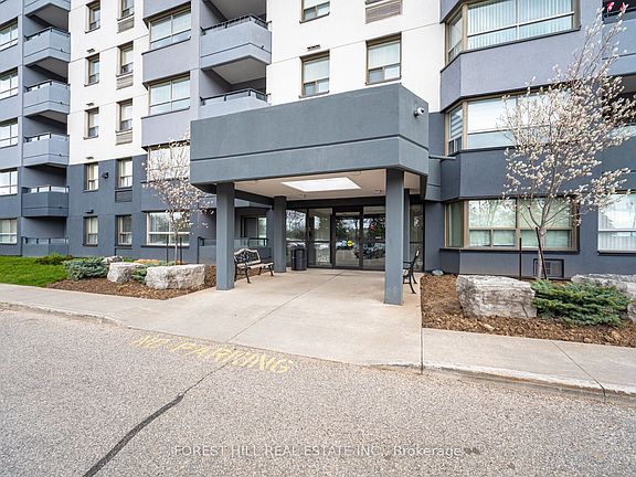 3rd image of 200 Jamieson Pkwy #505