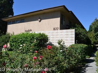1677 N Lake Ave APT 6, Pasadena, CA 91104