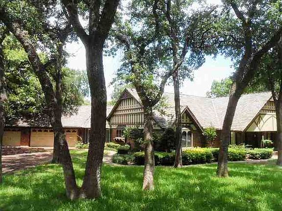 2nd image of 416 Billy Creek Cir