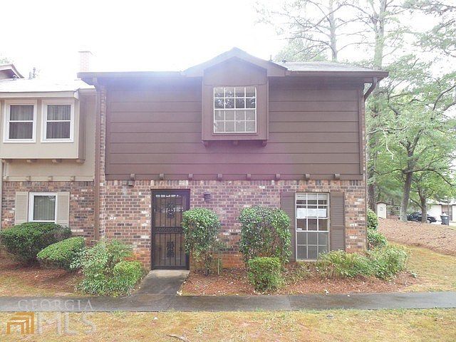 1st image of 744 Garden View Dr