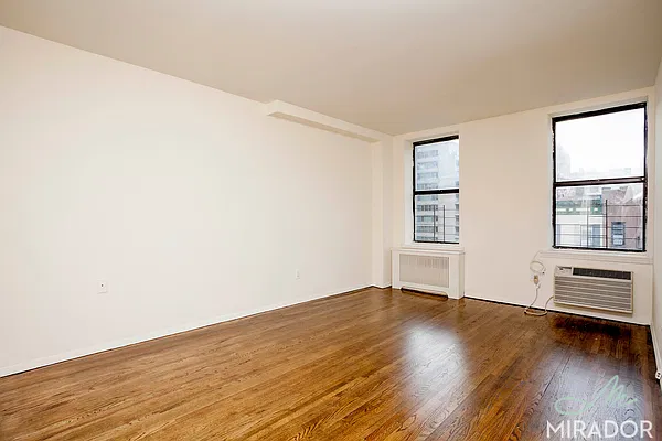Rented by Mirador Real Estate | media 12