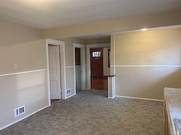 5th image of 3719 Manola Ave