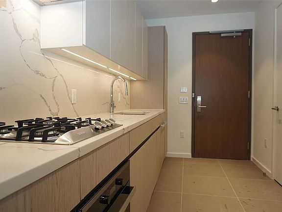 5th image of 133-27 39th Ave #7D