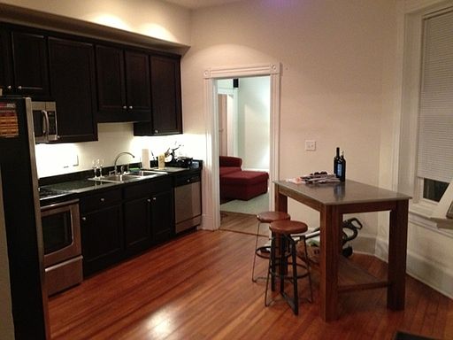 2nd image of 1836 W Grace St