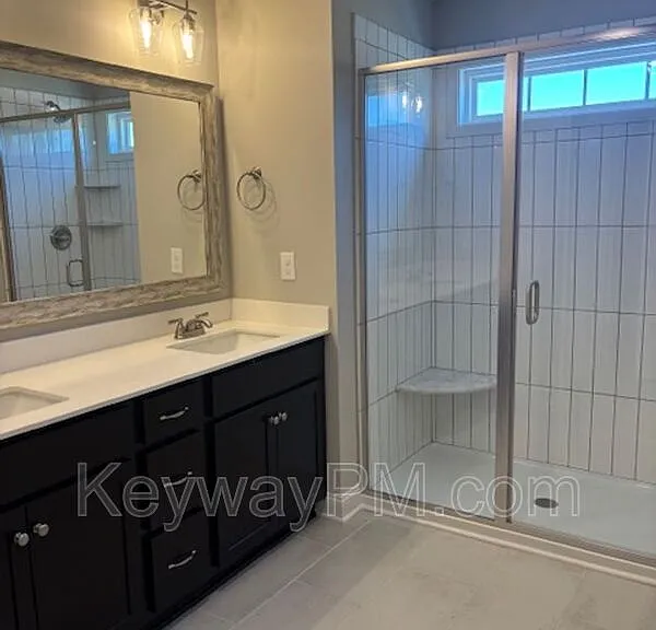 2044 Denmark Ave — Photo 11