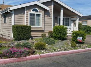 14308 NE Sandy Blvd UNIT 23, Portland, OR 97230