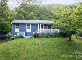 14 Mann Rd, Asheville, NC 28805