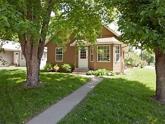 1st image of 600 5th Ave N