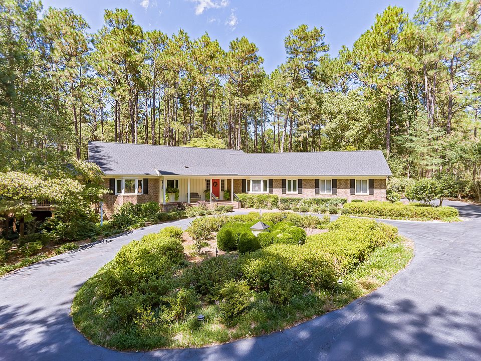 1st image of 600 Lake Dornoch Dr