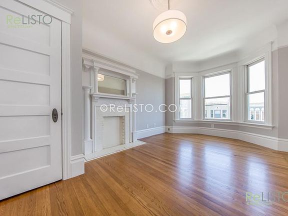 4th image of 182 Guerrero St