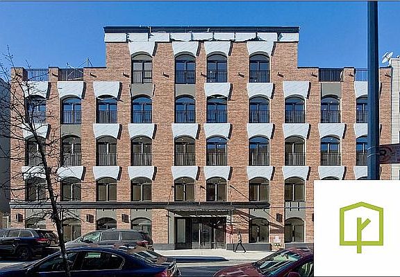 4th image of 961 Willoughby Ave APT 5F