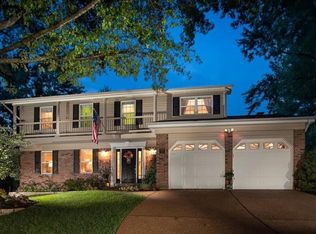 13027 Huntercreek Rd, Saint Louis, MO 63131