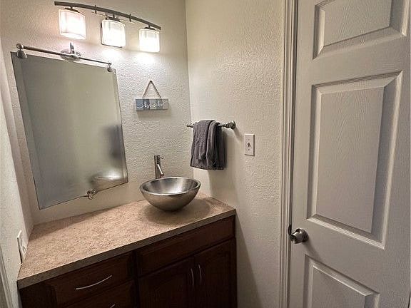 5th image of 15421 Seamount Cay Ct Unit Ct 103 103