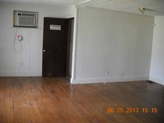 4th image of 1502 7th St