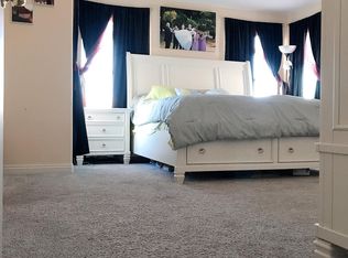 11621 Andorra St, Las Vegas, NV 89183