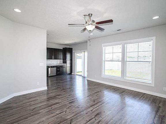 5th image of 6468 Valley Brook Trce