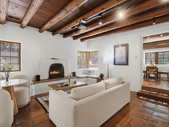 4th image of 605 Abeyta St #D