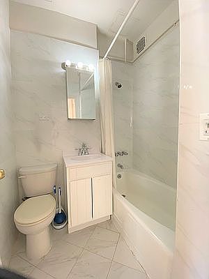 5th image of 315 W 46th St APT 2B