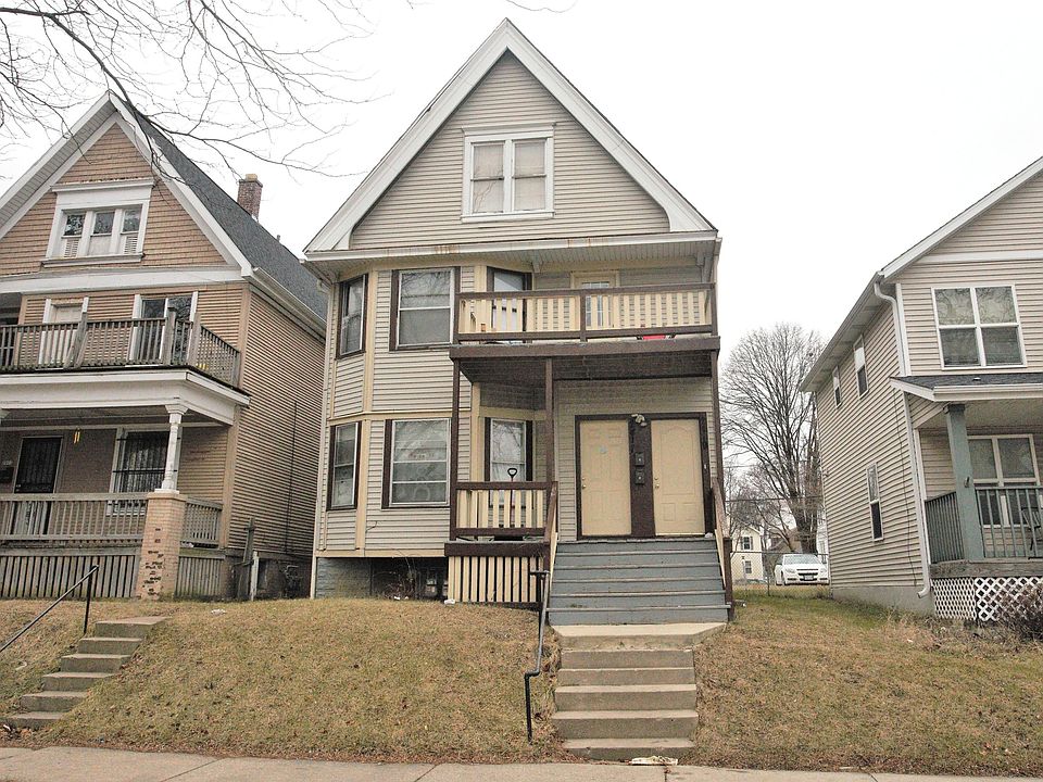 1st image of 2417 N 33rd St #2419