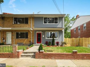710 Delafield St NE, Washington, DC 20017