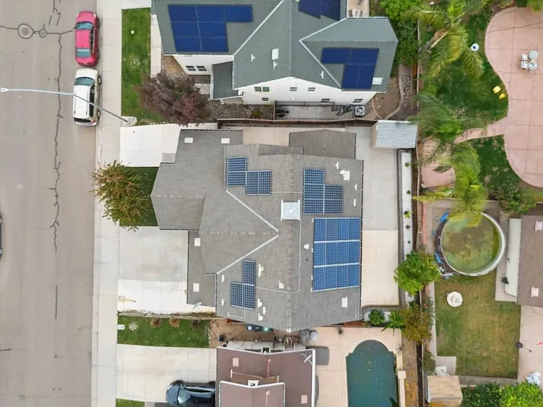 4316 Famoso Ln — Photo 23
