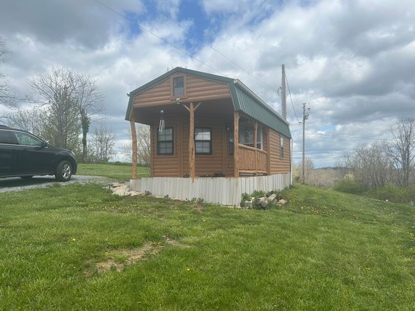 76 French Ln, Mount Olivet, KY 41064