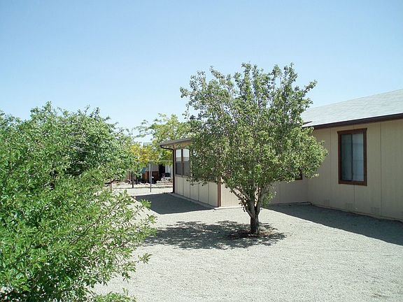 4th image of 4116 N Kearny Dr