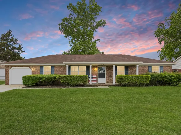 1416 Cole Dr, Chesapeake, VA 23320