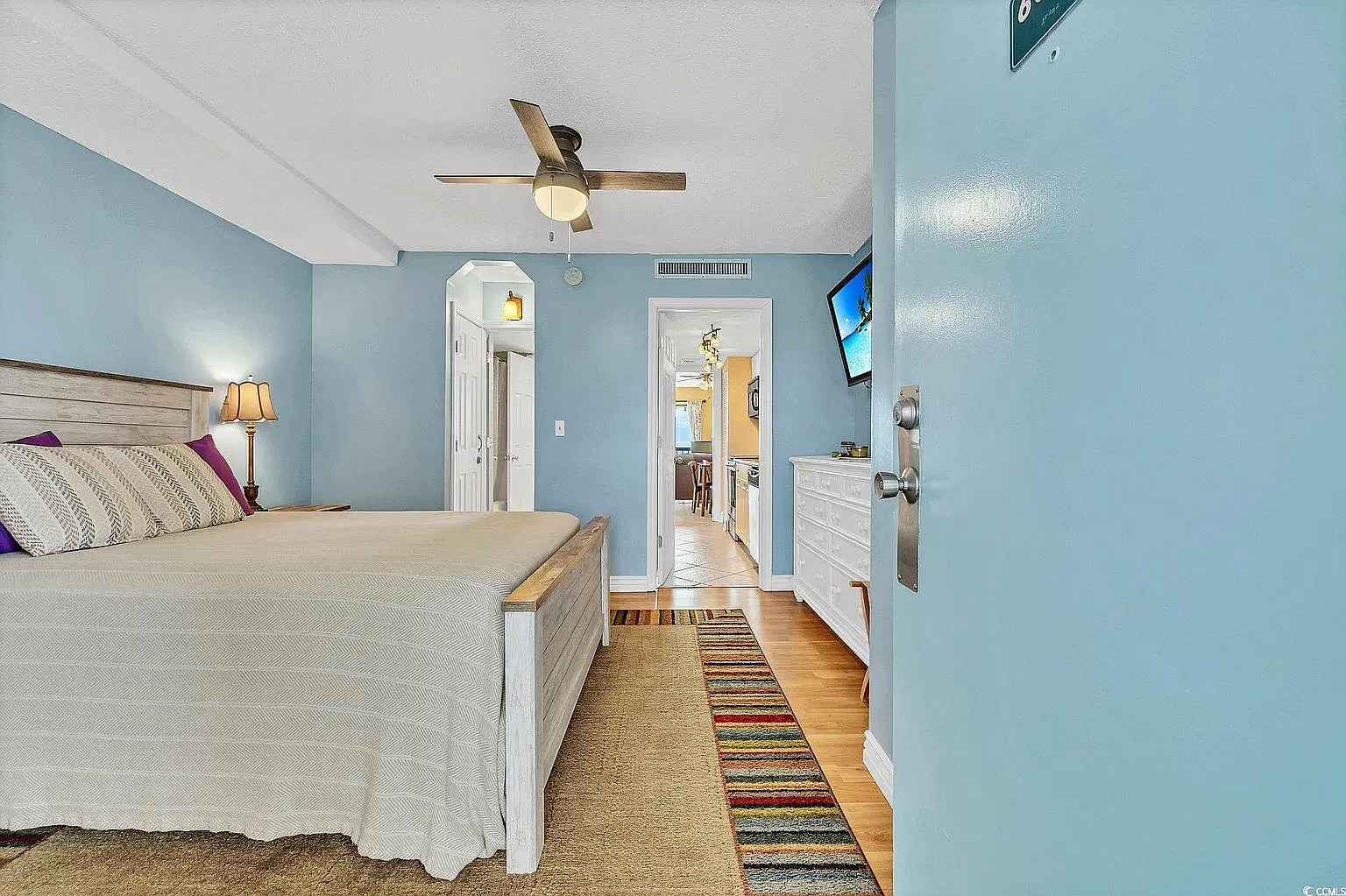 1 bed, 559 sqft, $1,750 — Photo 3