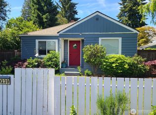 9239 Dayton Ave N, Seattle, WA 98103