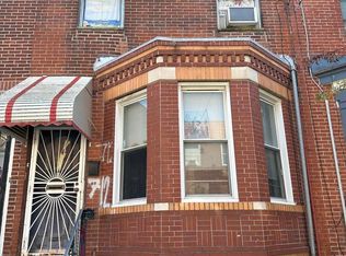 712 Moore St, Philadelphia, PA 19148