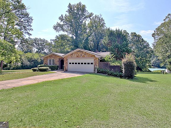 4th image of 45 North Dr