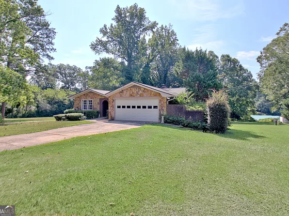 45 North Dr, Hampton, GA 30228