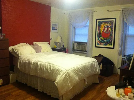 Rented by Chartwell Manhattan Realty | media 24