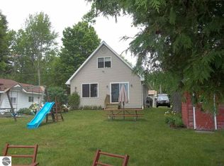 5928 Birchwood Dr, Hale, MI 48739