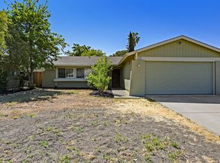 5630 Meadow Park Way, Sacramento, CA 95823