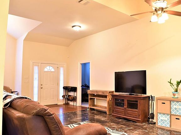 5th image of 7873 Mary Anne Cir
