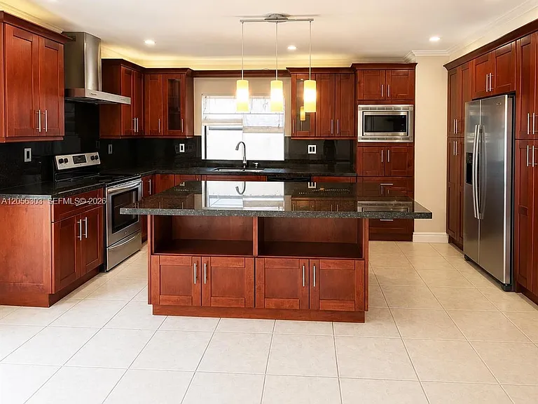 613 Patio Village Way — Photo 13